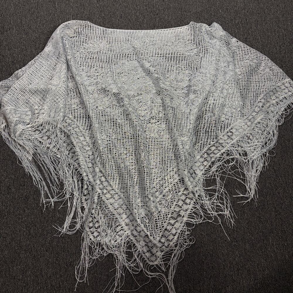 Vintage Y2k Metallic Silver Crochet Knit Lace Festival Poncho Women's Medium
